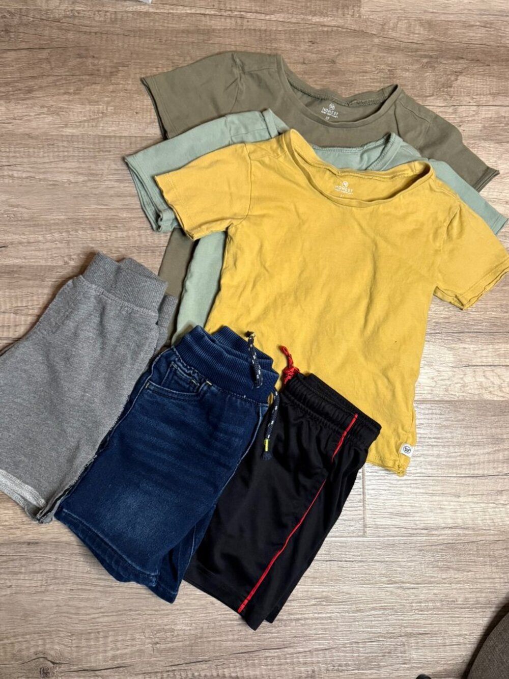 Boy’s Summer Outfit Bundle (6 Items) | Size 3T